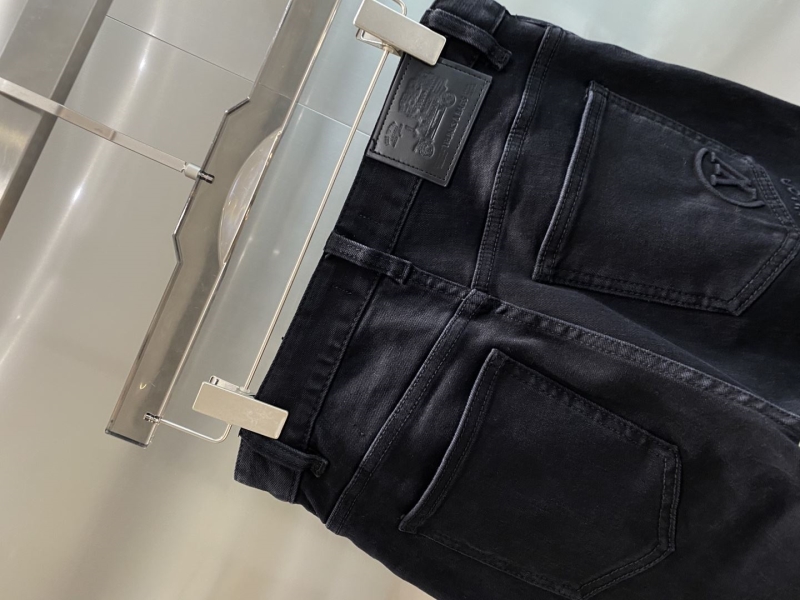 l0vis Vvtt0n jeans
